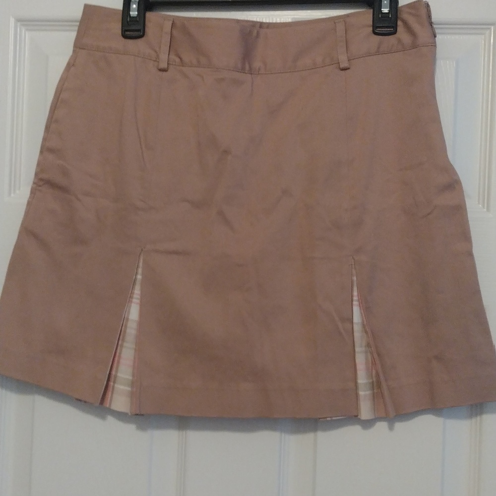 Izod XFG khaki tan peak a boo plaid side zip sporty skort w belt loops